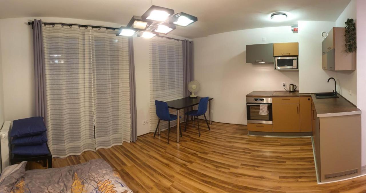 Mini Apartament Krakow Pn / Cracow North Z Parkingiem Eksteriør bilde